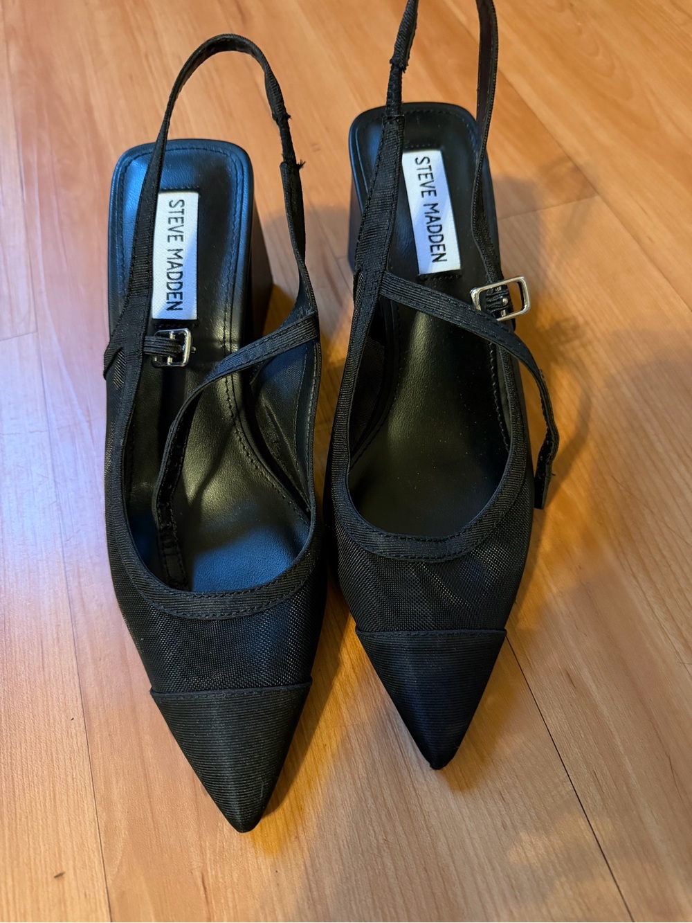 Steve Madden Black Pointed Slingback Flats for Men